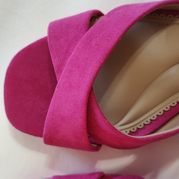 Kelly & Katie Liliena Platform Sandal Size 9.5 M Fuchsia Pink Strappy Dressy - Picture 13 of 16